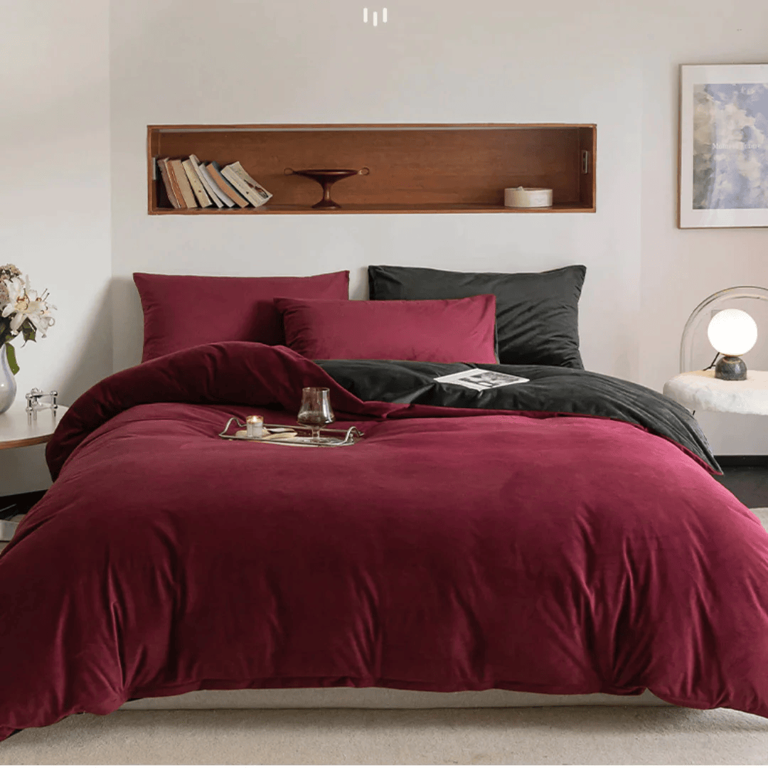 Reversible Duvet Cover - Maroon Black
