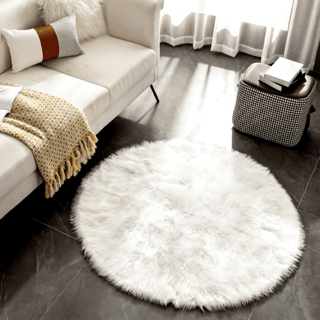 Fluffy Faux Fur Mat - Round Shape - White