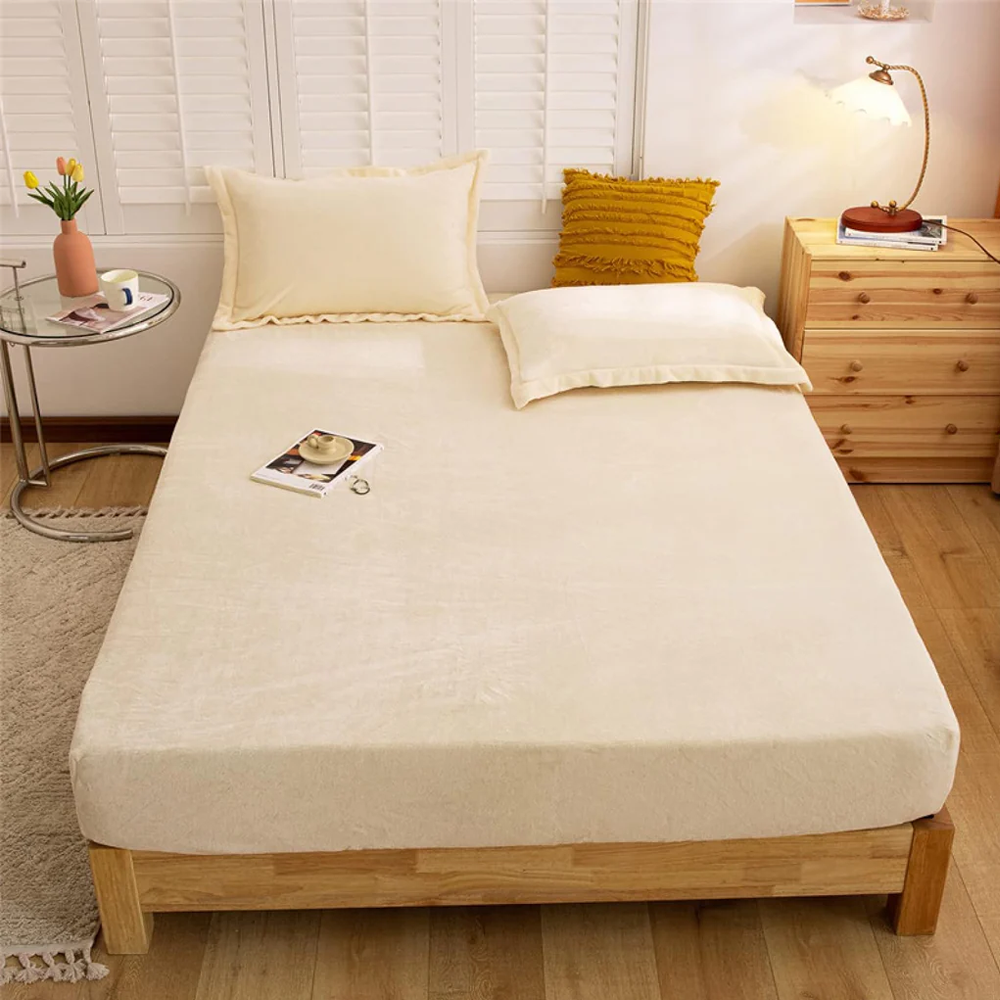 velvet fitted sheet -beige