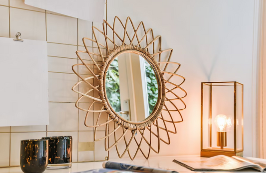 How to buy decorative mirrors?