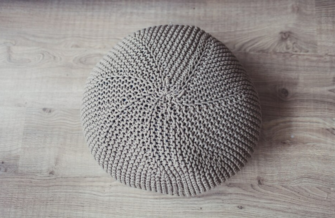 poufs