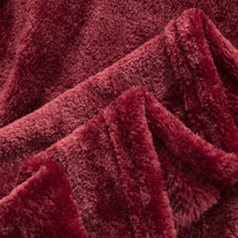 Fleece_Blanket_Maroon_4