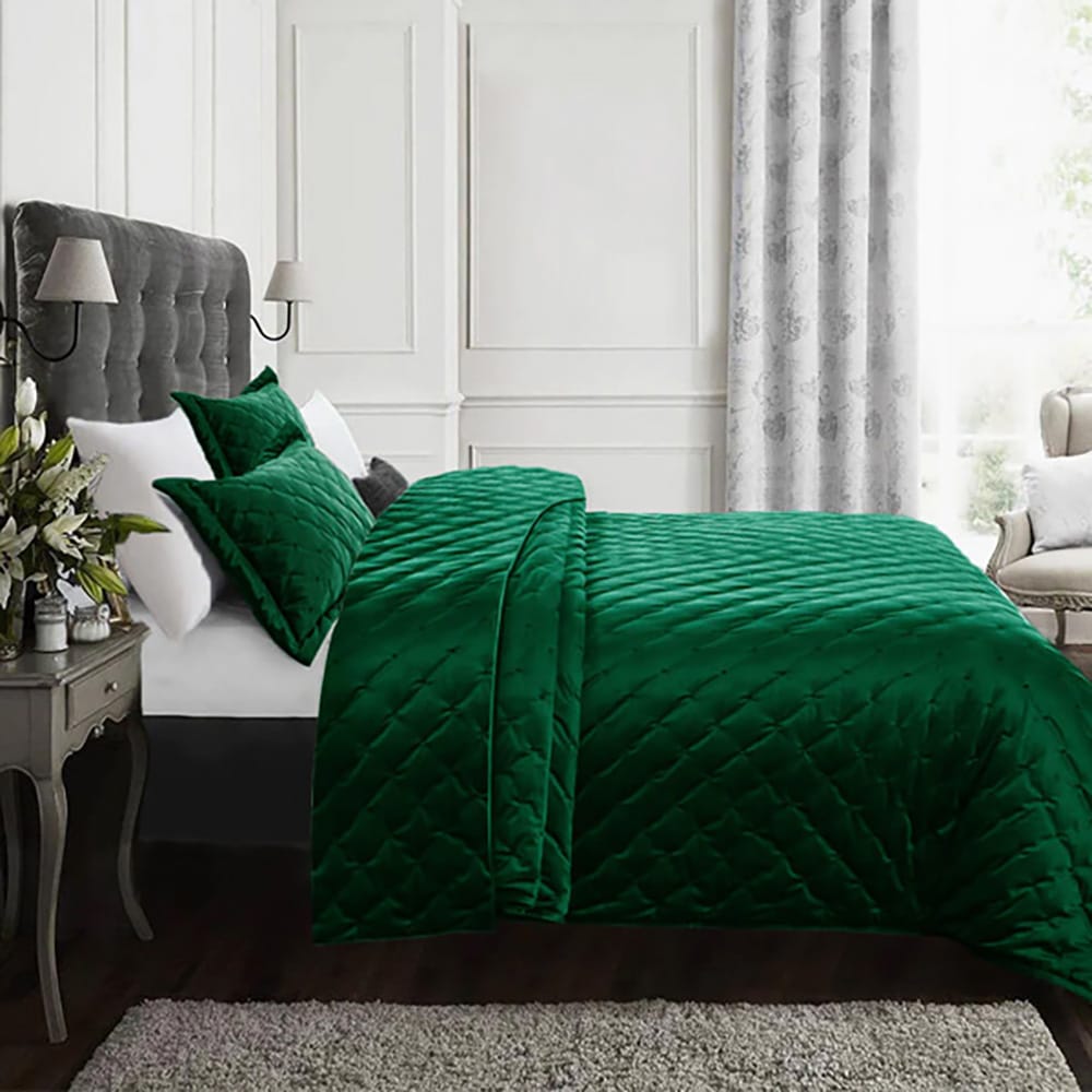 Velvet Quilted Bedspread - Green 2