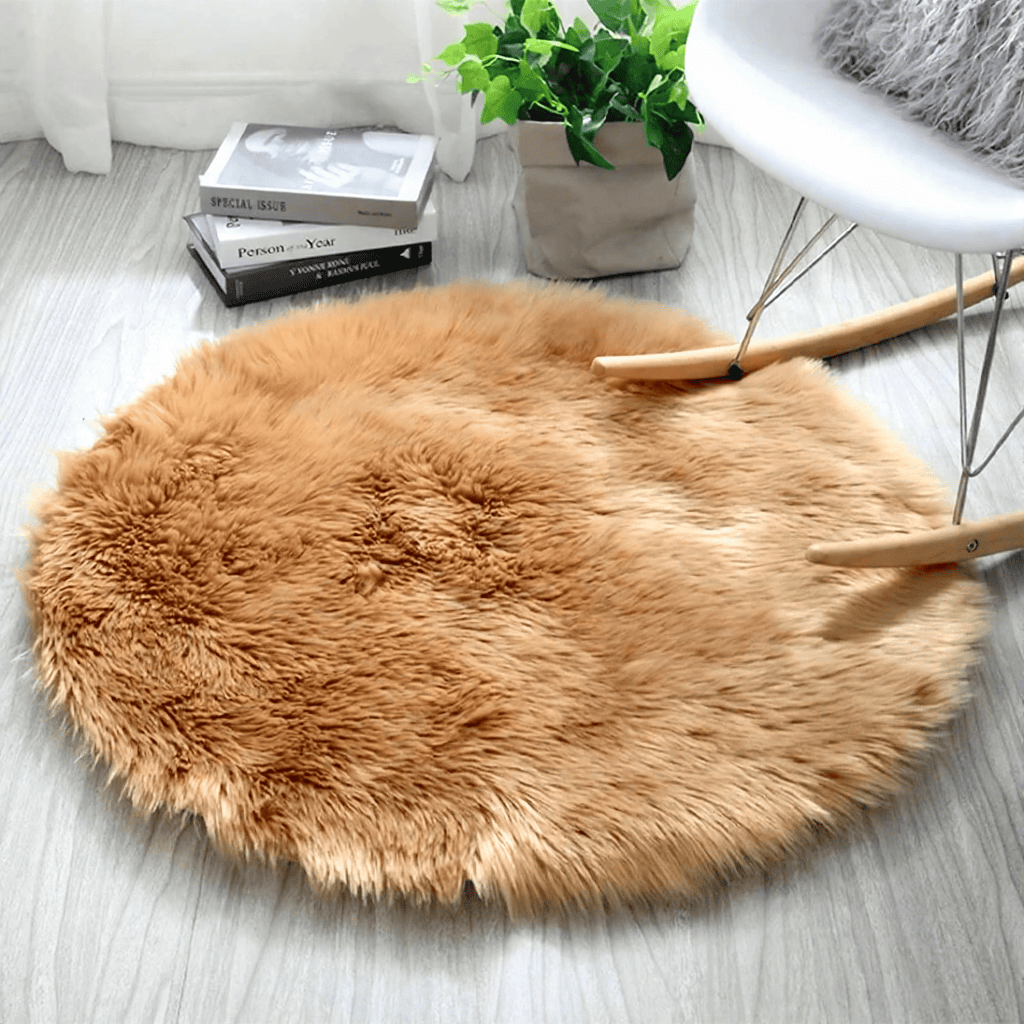 Fluffy Faux Fur Mat - Round Shape - Brown