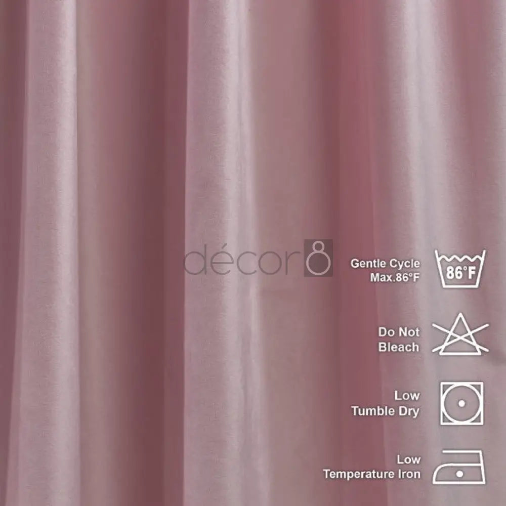 pink_velvet_curtain